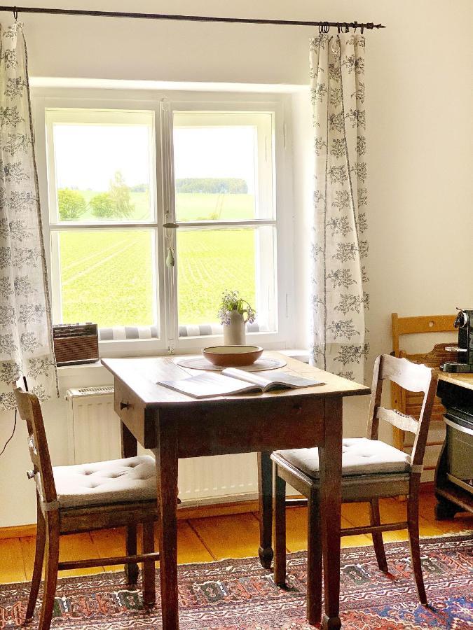 Historischer Pfarrhof Niederleierndorf Langquaid Eksteriør billede